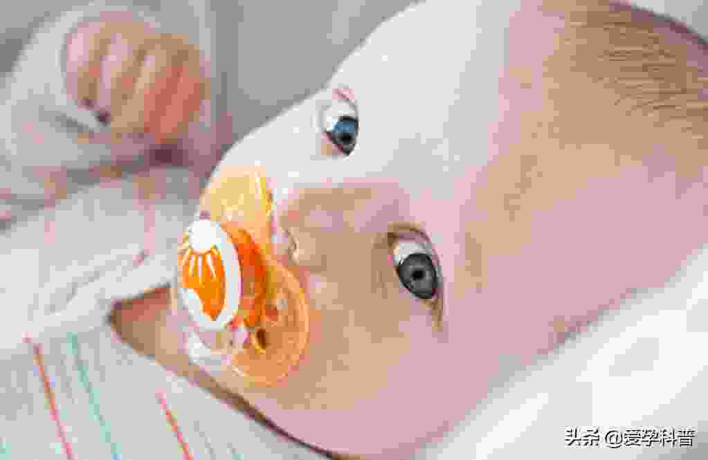 安抚奶嘴乳胶好还是硅胶好 安抚奶嘴怎么戒掉