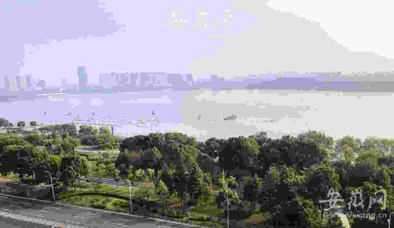 中国最早的水幕电影是哪里，水幕电影形容词