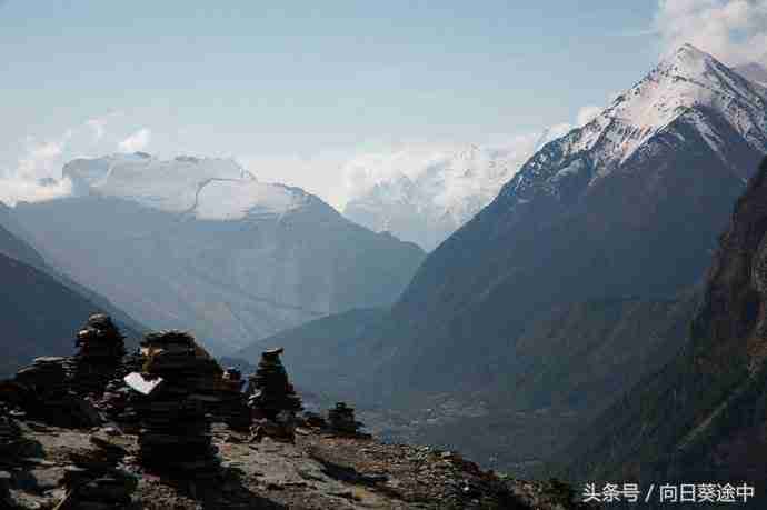 世界十大高峰排名前十(世界上十大高峰分别是什么)
