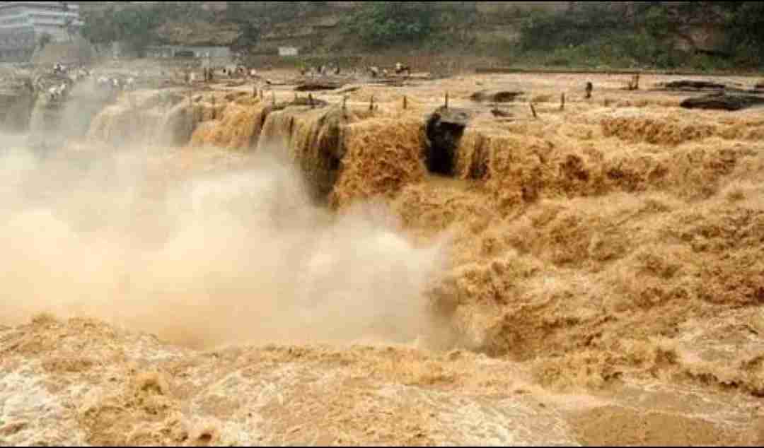 80年代黄河透明棺材灵异事件真相 杜撰故事