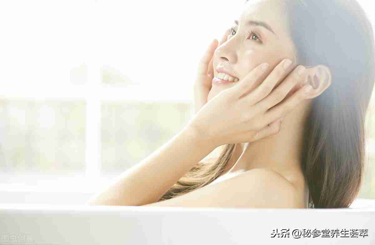 艾叶泡脚后寒气排出的表现(泡脚后湿气排出的表现)