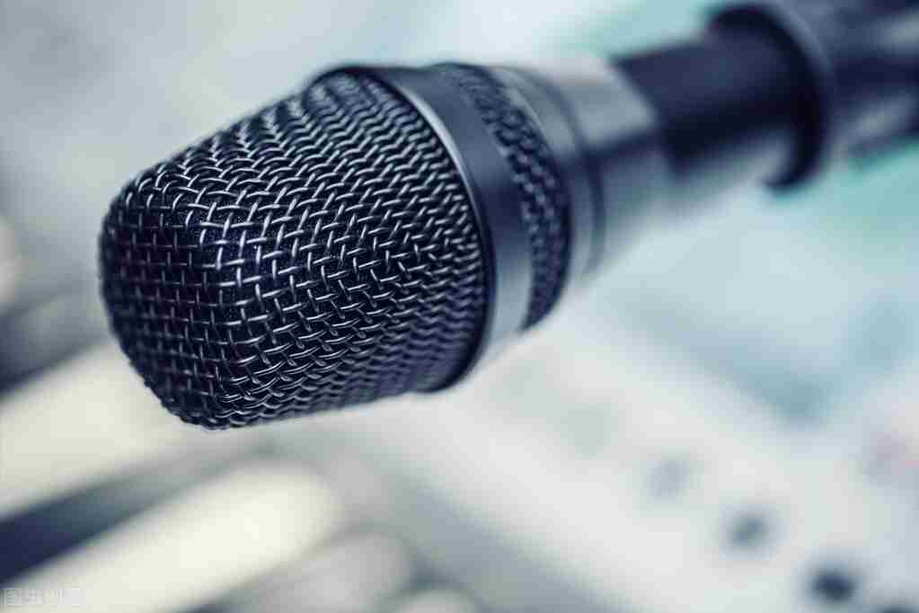 吸引人的演讲开头范例(万能演讲开场白)