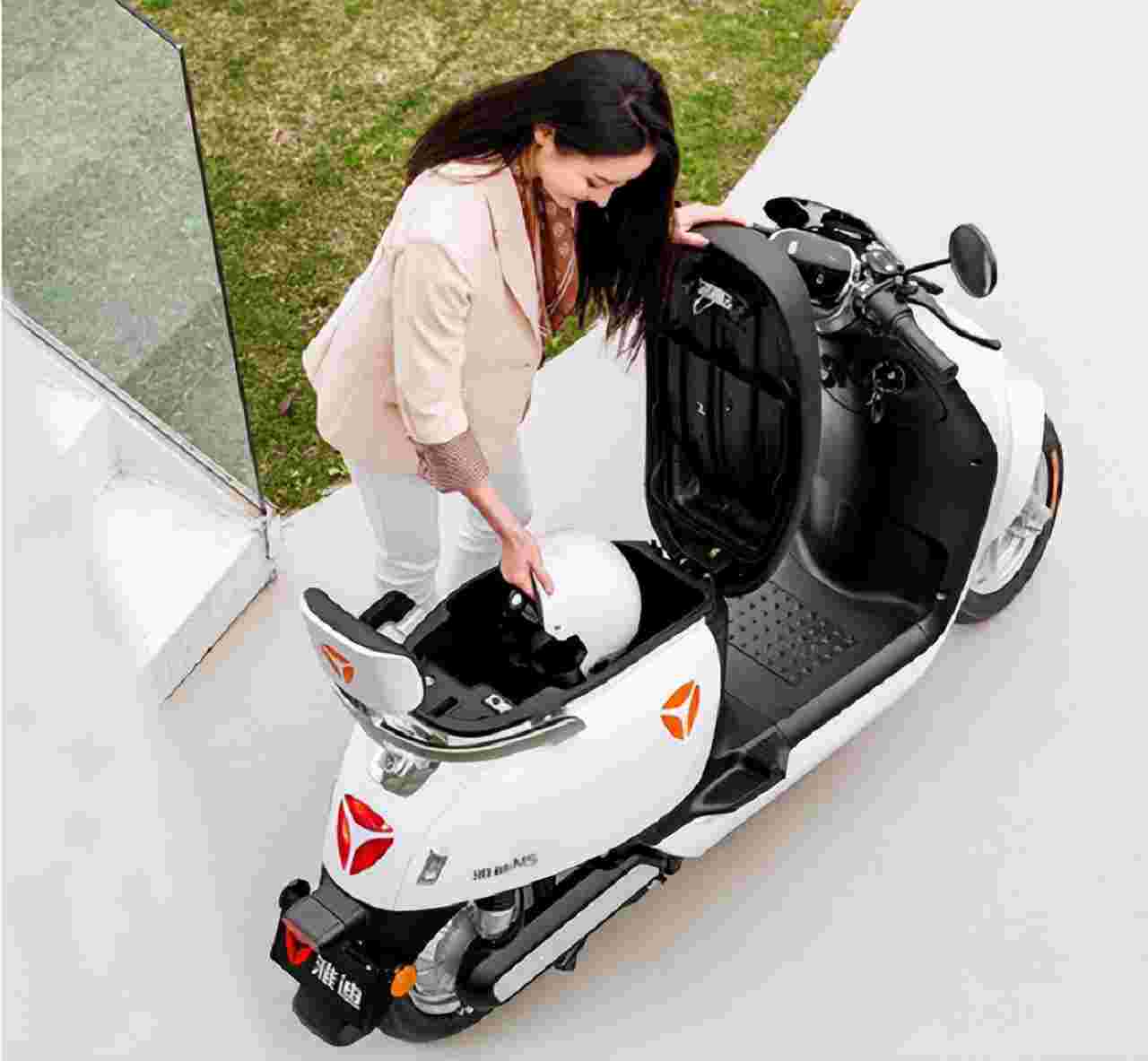 石墨烯电池和锂电池哪个更好 石墨烯电池锂电池综合对比 石墨烯电池和锂电池哪个更好 石墨烯电池锂电池综合对比