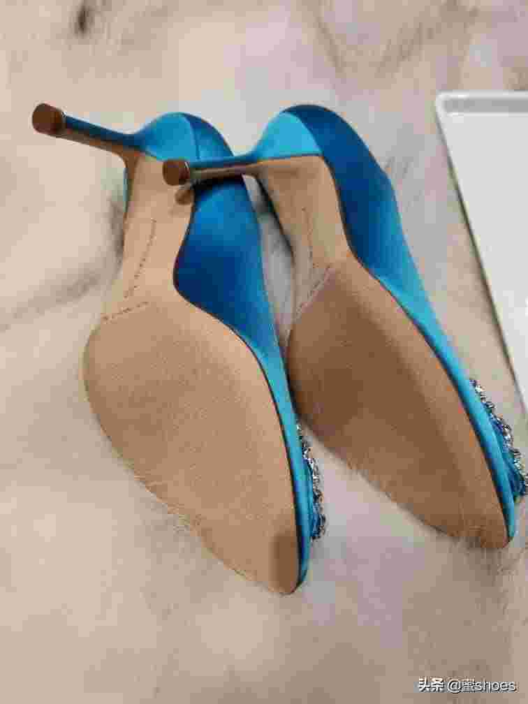 乳环是什么(阴钉走路舒服吗)