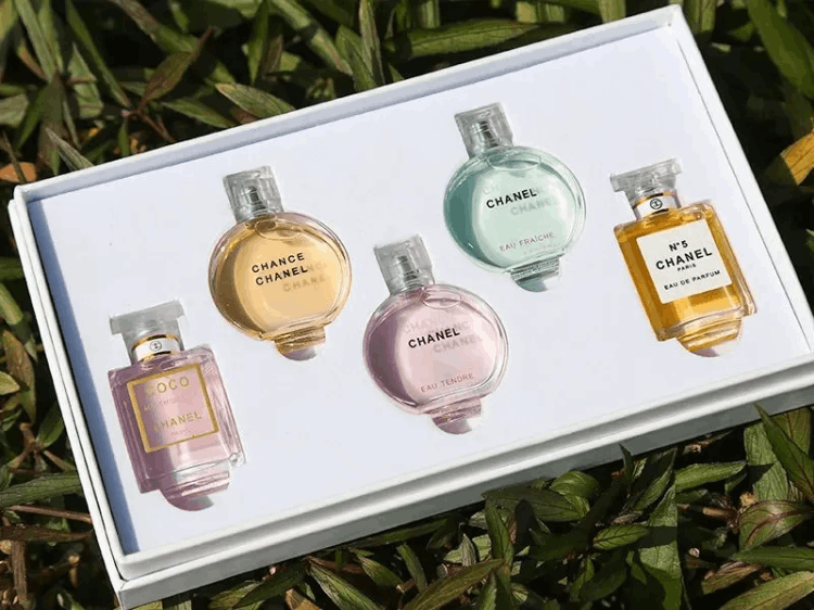 香奈儿香水系列介绍(香奈儿香水合集) 香奈儿香水系列介绍(香奈儿香水合集)
