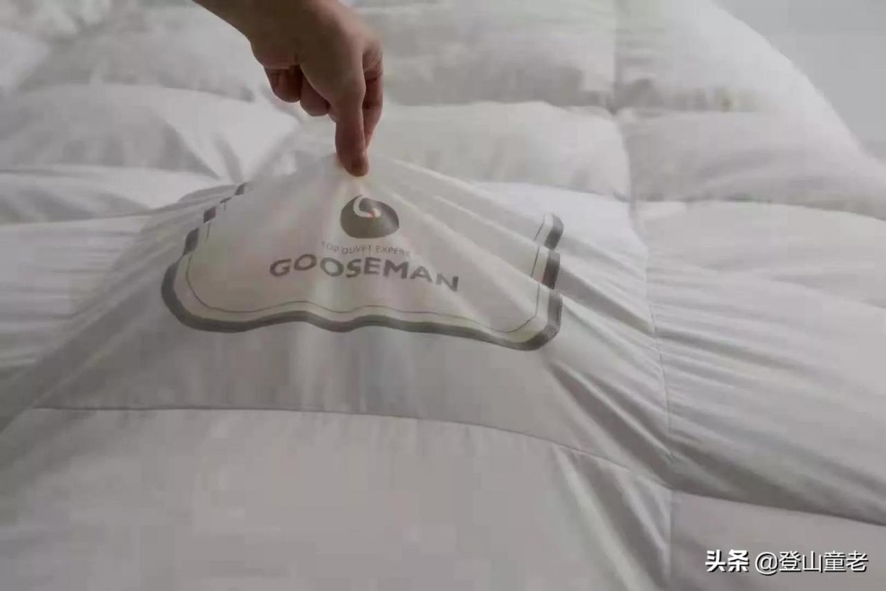 蚕丝被怎么洗涤和保养方法（蚕丝被的缺点是什么？）