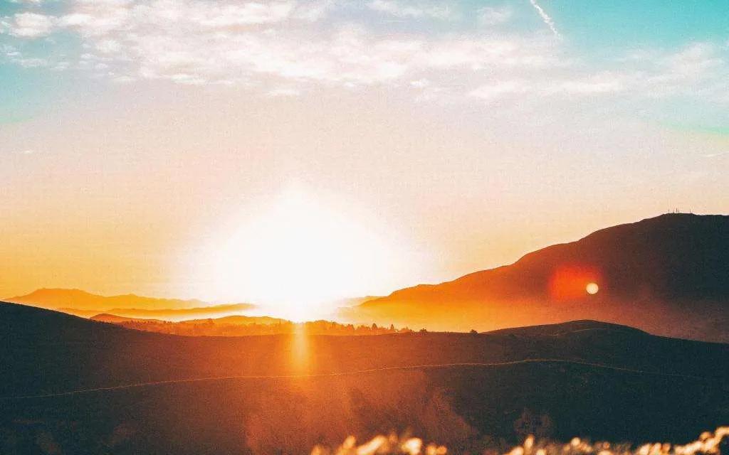 不经历风雨怎能见彩虹(不经历风雨怎能见彩虹”所体现的是一种) 不经历风雨怎能见彩虹(不经历风雨怎能见彩虹”所体现的是一种)