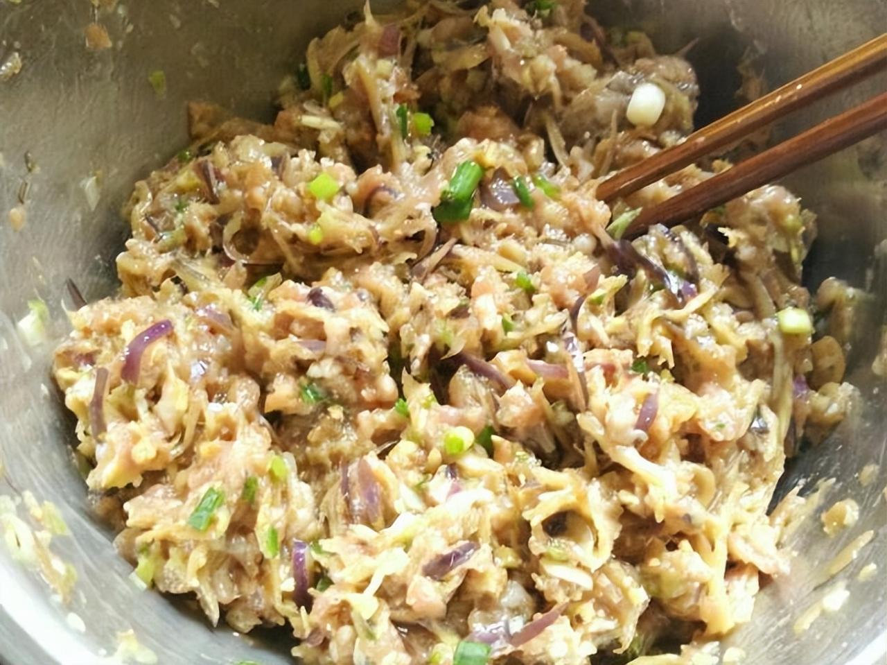 各种馅料的包子(各种馅料的包子)