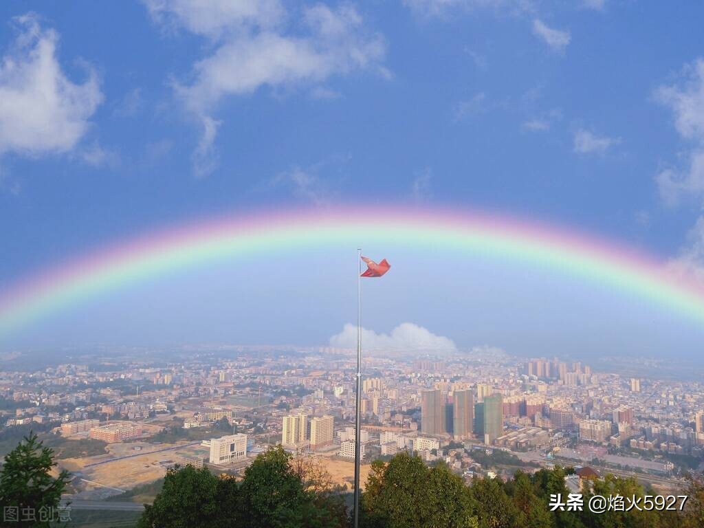 有趣的自然现象5个例子(生活中有哪些奇特而又有趣的自然现象)