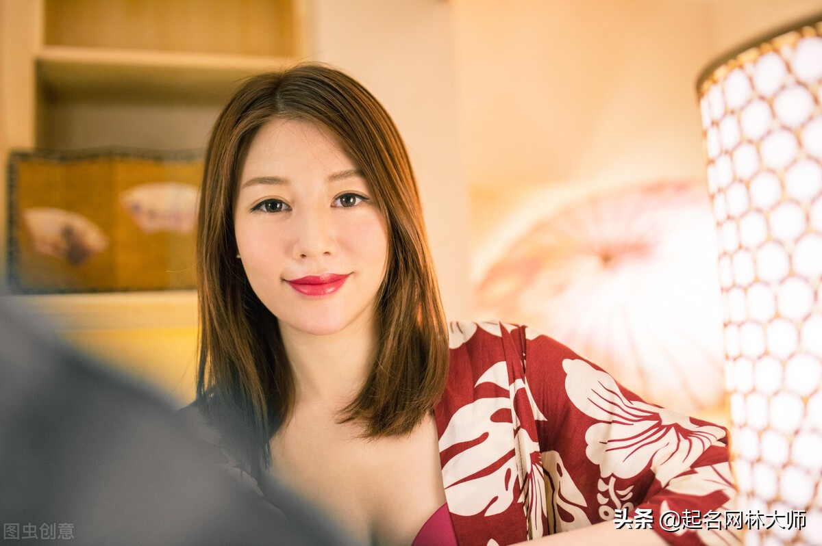 简单寓意好的女孩名字，霸气昵称女生高冷