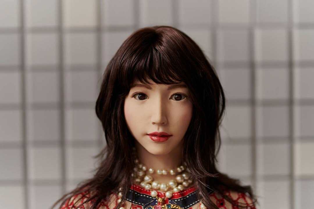 除了生孩子，10万日本妻子机器人什么都能做?为什么宅男喜欢?