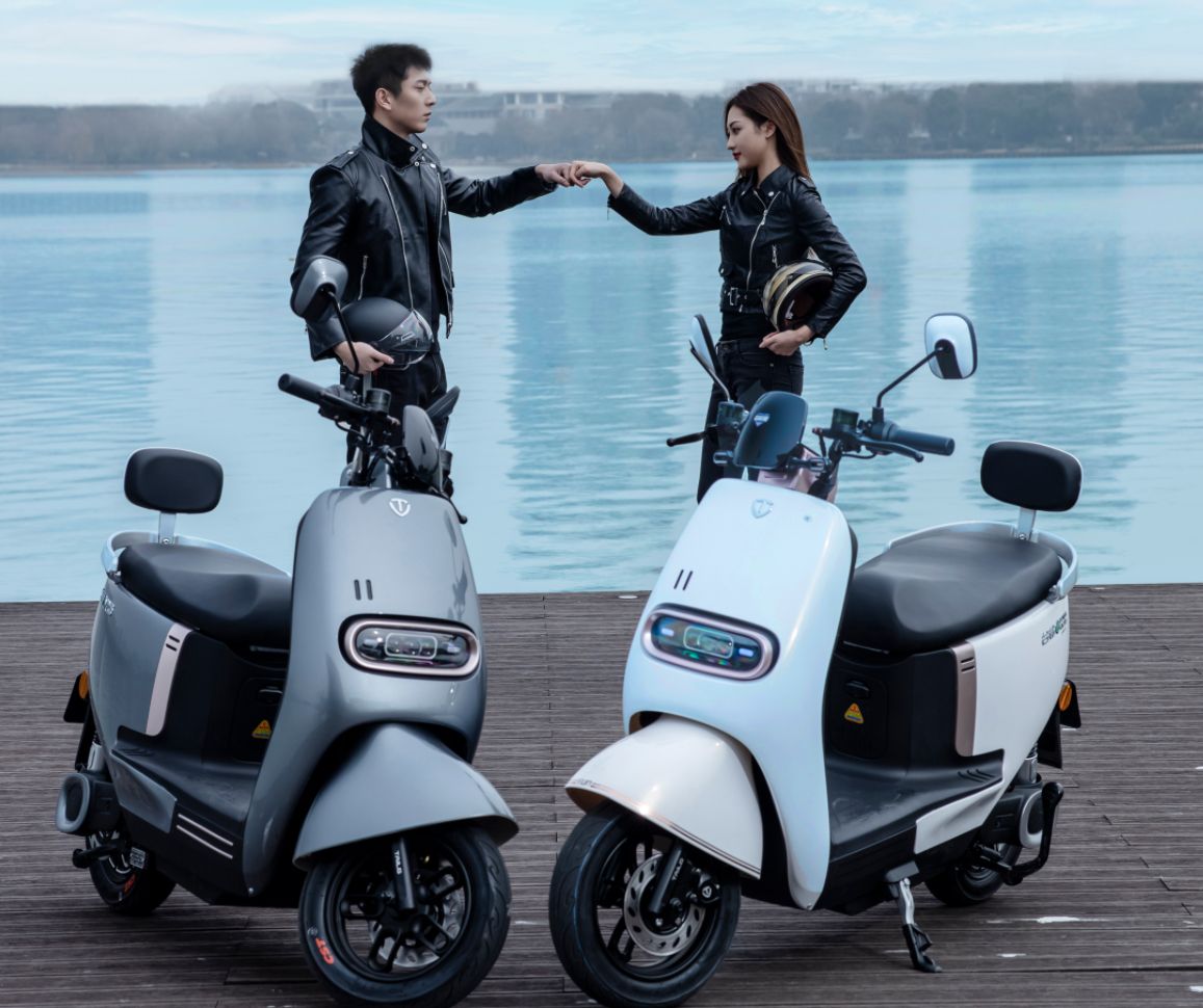 电摩多少钱一辆（实体店电摩一般多少钱）