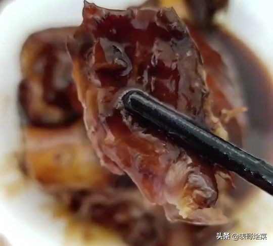 带皮肘子怎么煮