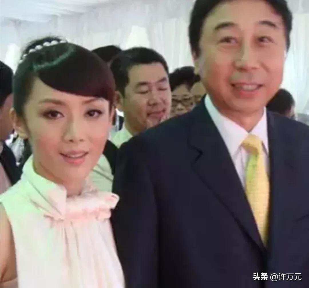 冯巩个人资料简介及家世(冯巩的家世) 冯巩个人资料简介及家世(冯巩的家世)