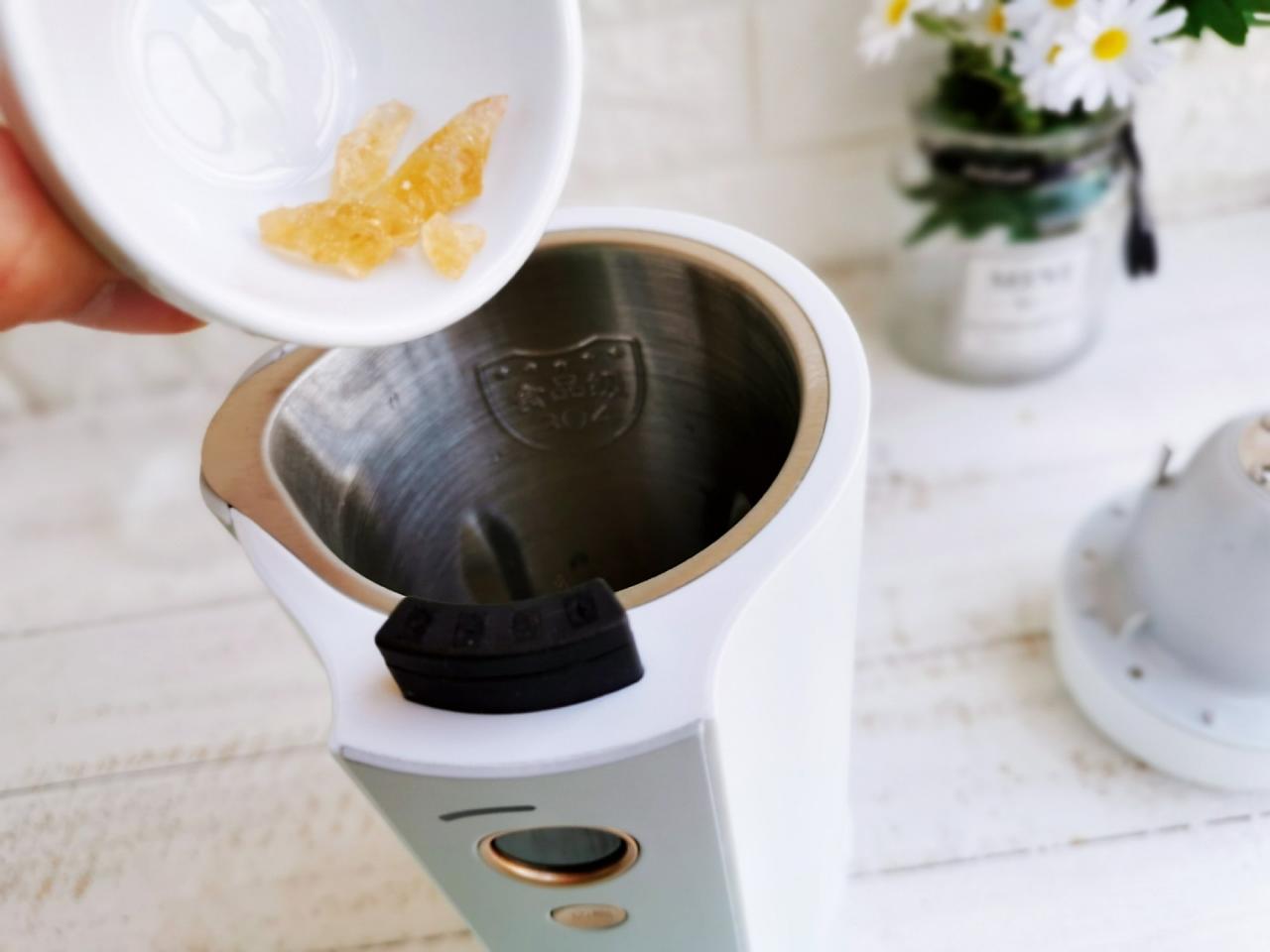 常吃13种食物让白发变黑发 常吃13种食物让白发变黑发