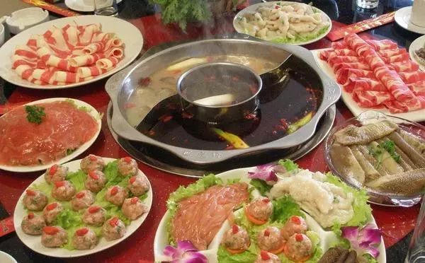 火锅菜有哪些菜品(吃火锅必点的菜品) 火锅菜有哪些菜品(吃火锅必点的菜品)