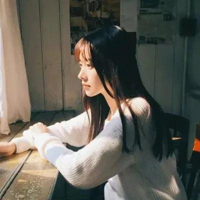 重生七零 军妻太可爱，重生七零空间小富婆