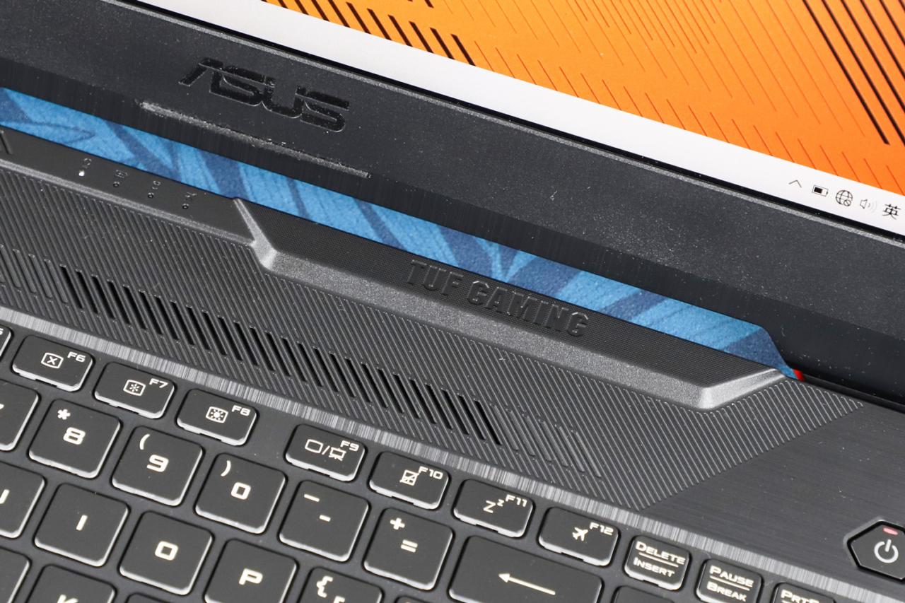 华硕飞行堡垒8体验:游戏党一眼就种草的装备