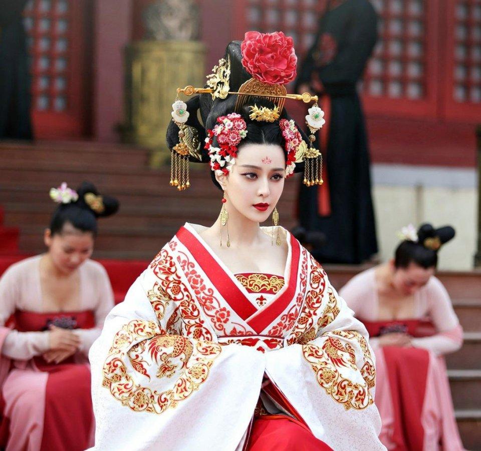 武则天历史容貌复原(武则天的死因,太残忍了) 武则天历史容貌复原(武则天的死因,太残忍了)
