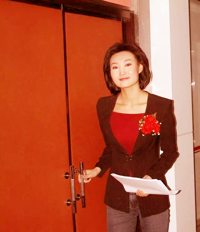 李梓萌主持人简历个人资料(李梓萌主持人简历个人资料身高)