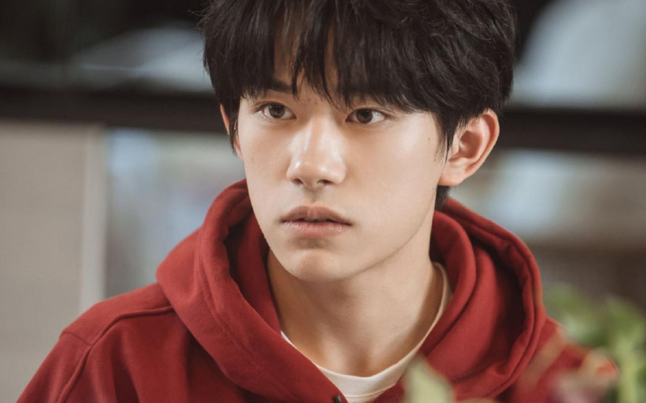 易烊千玺又爆出阴阳词条话题（发生什么事）