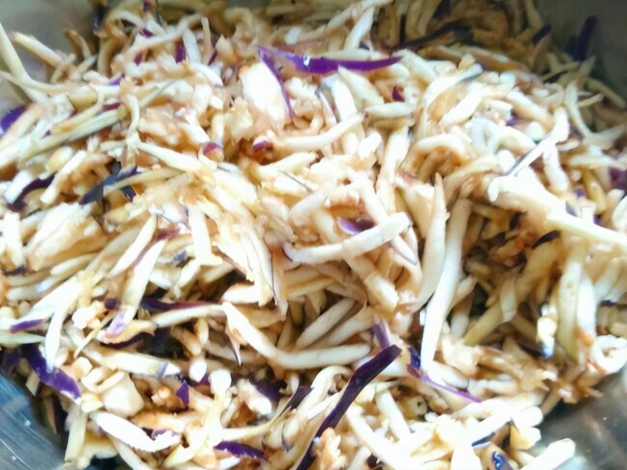 各种馅料的包子(各种馅料的包子)