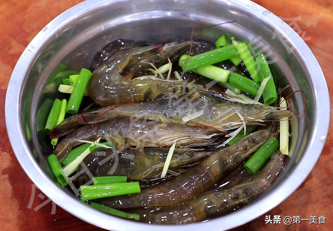 虾的家常做法(虾的美味做法)