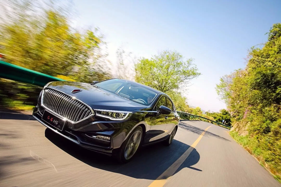 红旗氢能源动力汽车价格(红旗h5氢能源多少钱一台)