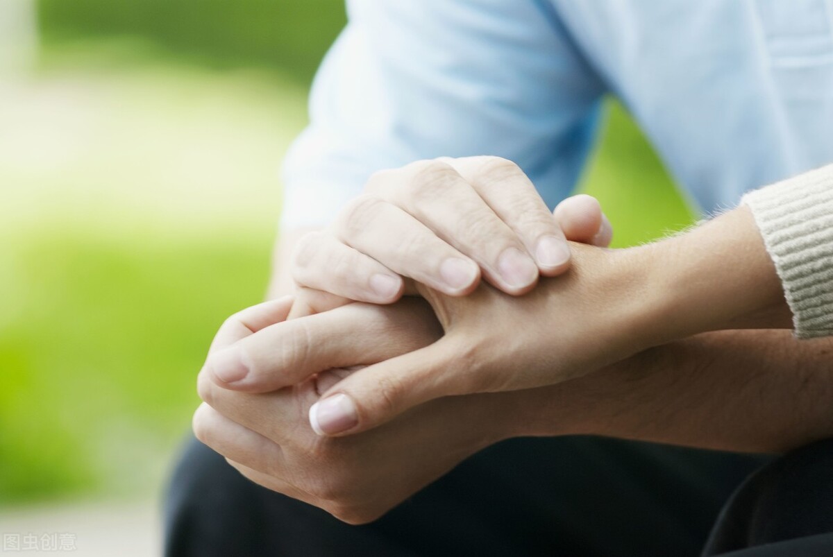 男变女的小说(穿越男变女的小说)