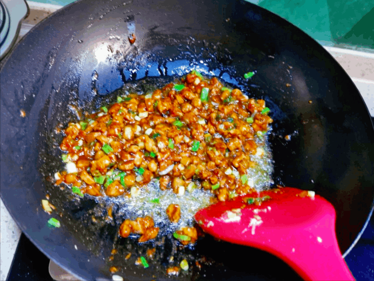 各种馅料的包子(各种馅料的包子)