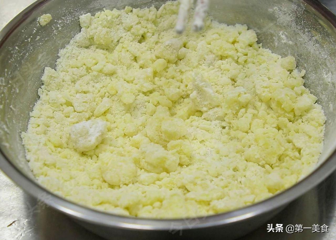 面粉油炸小零食做法(面粉做小吃100种)