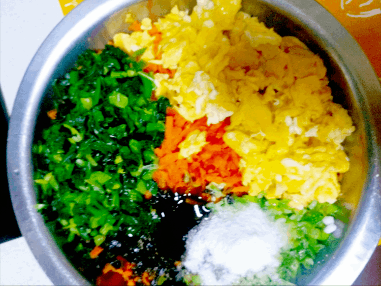 各种馅料的包子(各种馅料的包子)