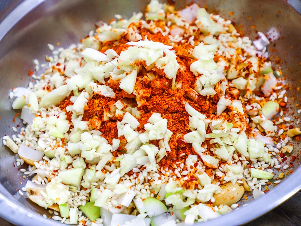 大蒜吃法介绍(大蒜怎么吃) 大蒜吃法介绍(大蒜怎么吃)