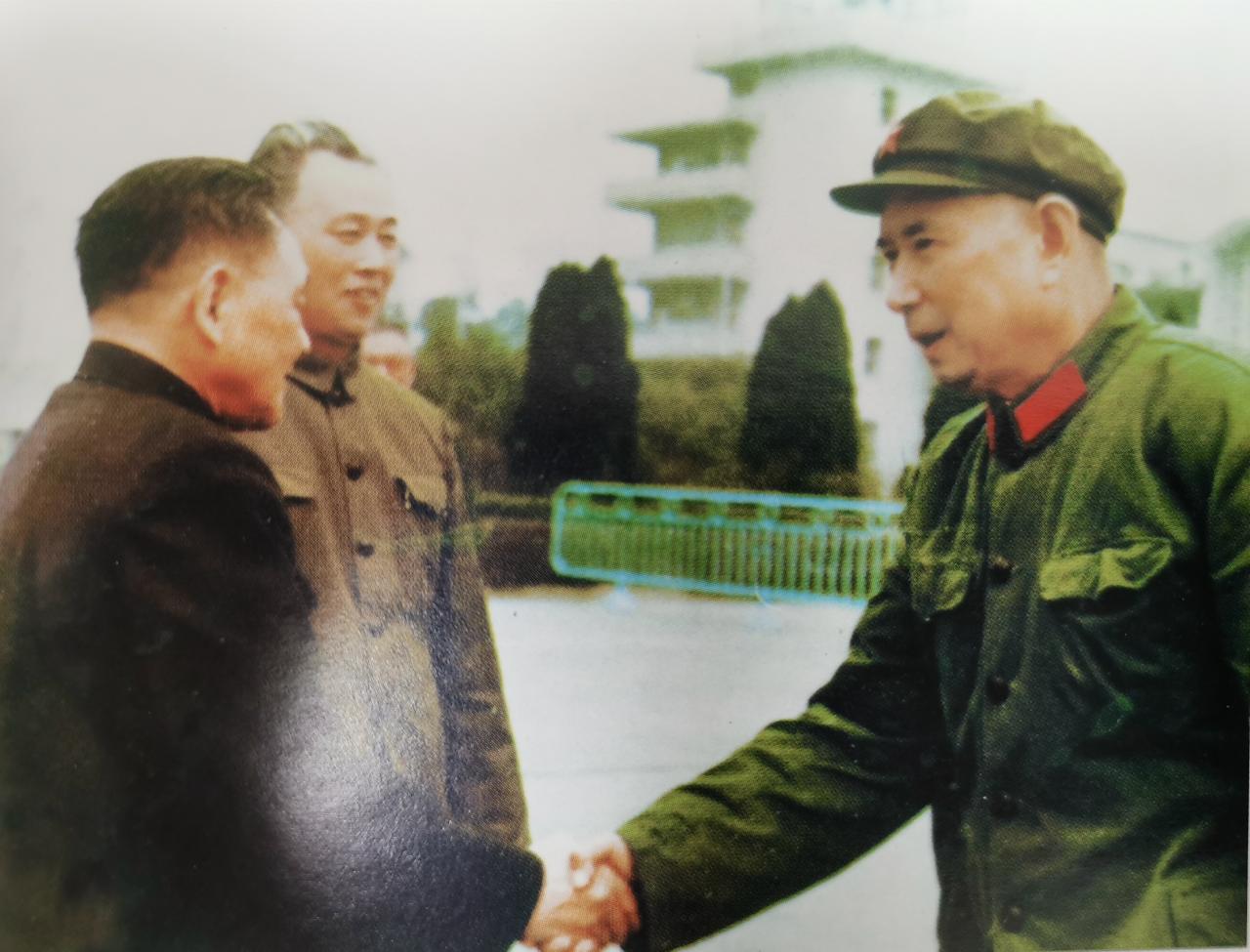 开国中将排名顺序(1955年中将排名顺序)