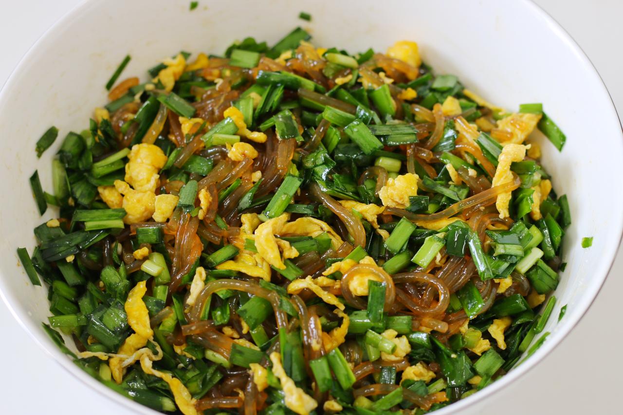 韭菜鸡蛋馅包子需要蒸几分钟(韭菜包子冷水上锅蒸多久)