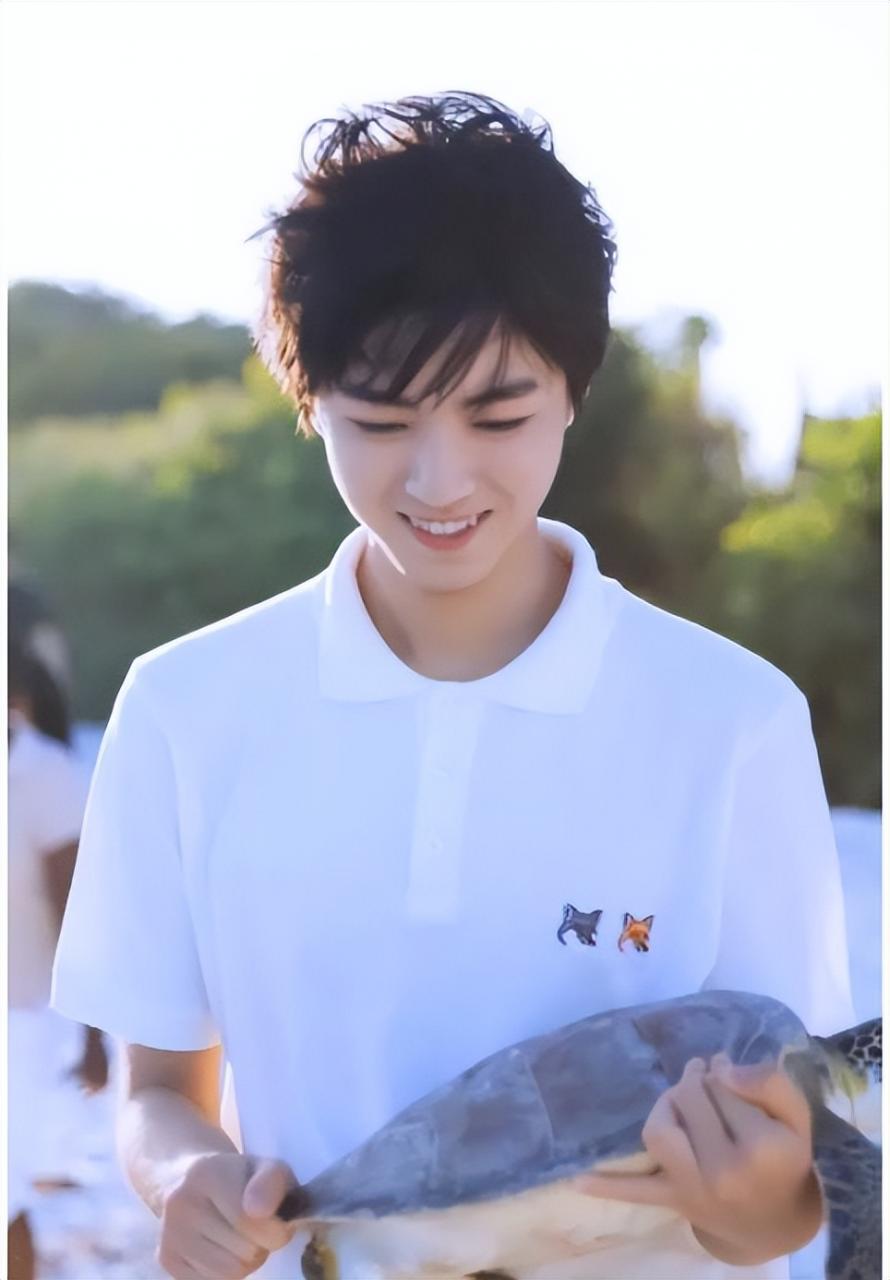 王俊凯最近怎么了,王俊凯昨天怎么了 王俊凯最近怎么了,王俊凯昨天怎么了