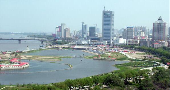 黑龙江省会是哪个城市(黑龙江的省会城市为什么是哈尔滨，有哪些因素)