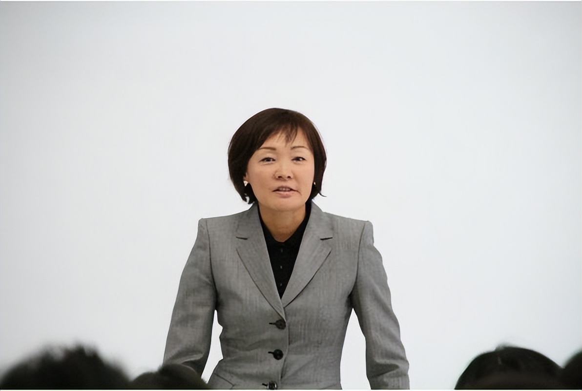 安倍老婆多少岁是哪国人 安倍昭惠为什么无法生育子女 安倍老婆多少岁是哪国人 安倍昭惠为什么无法生育子女