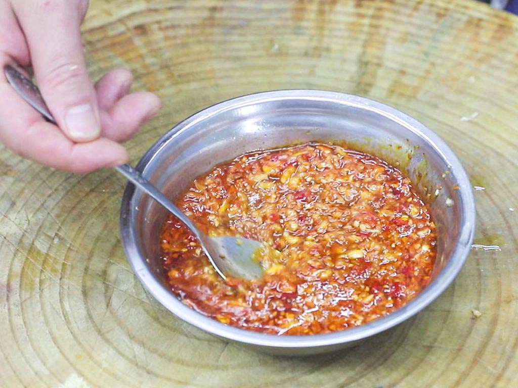 大蒜吃法介绍(大蒜怎么吃) 大蒜吃法介绍(大蒜怎么吃)