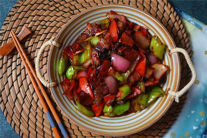 回锅肉能放什么菜(回锅肉都可以放什么菜)