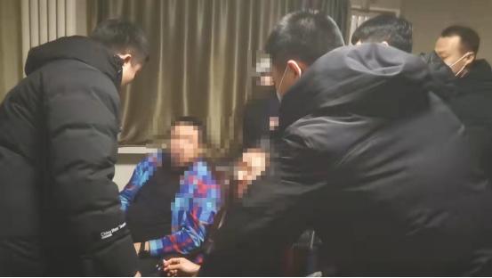 远去的拖拉机哈尔滨多人聚众赌博被抓（为“疫”线添“赌”）