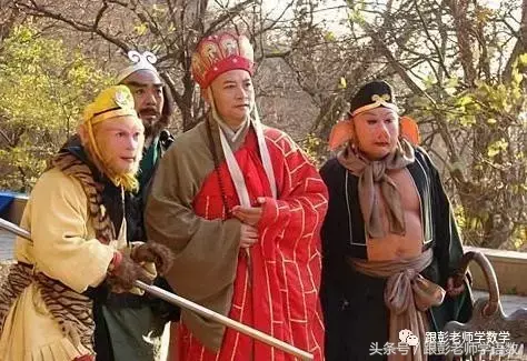 三打白骨精在第几回？