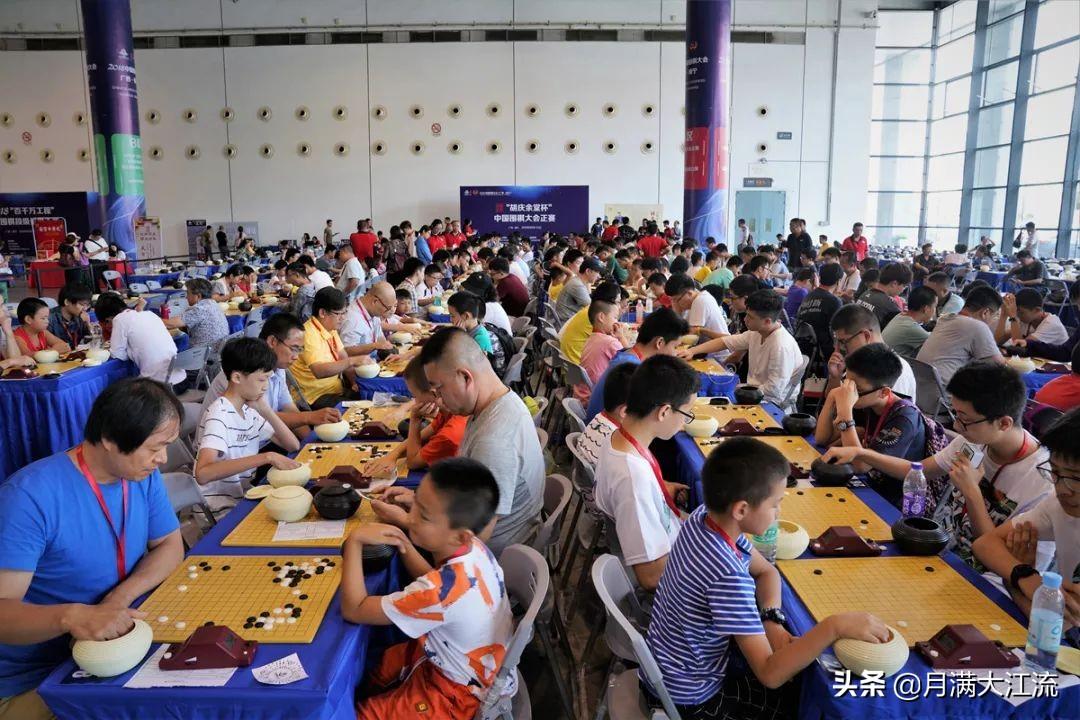 围棋最高段位是几段（“荣誉8段”和7段）