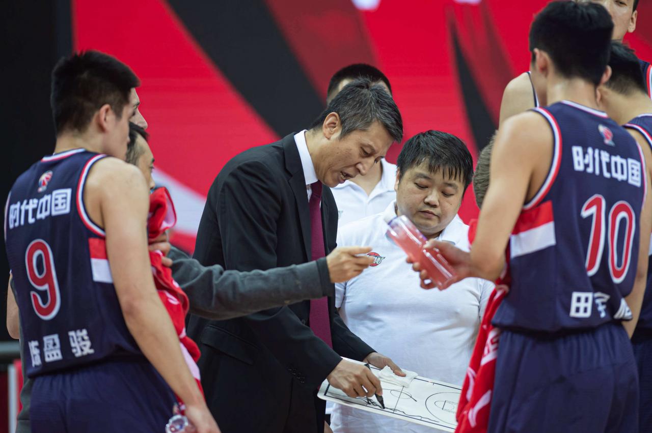 郭艾伦和郭士强是什么关系（正儿八经的叔侄关系）