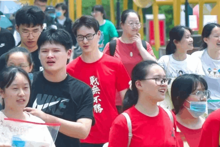 河南高考（2022高考河南省圆满结束）