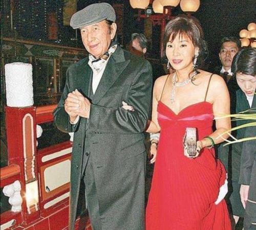 赌王为什么害黎婉华（黎婉华的悲剧是谁造成的?）