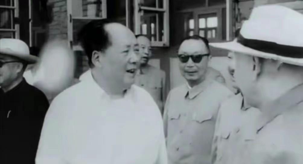 55年毛主席接见山东一地委副书记，得知职务后问：你有没有贪污过
