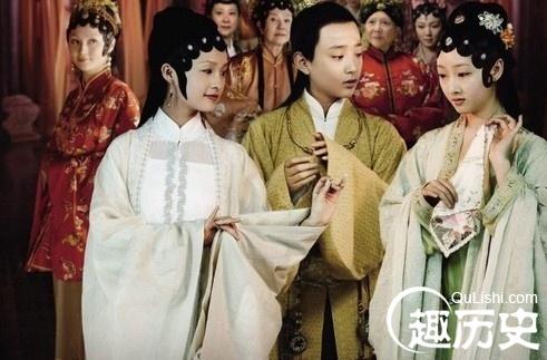 贾宝玉的性格特点（贾宝玉，究竟是怎样一个人?）