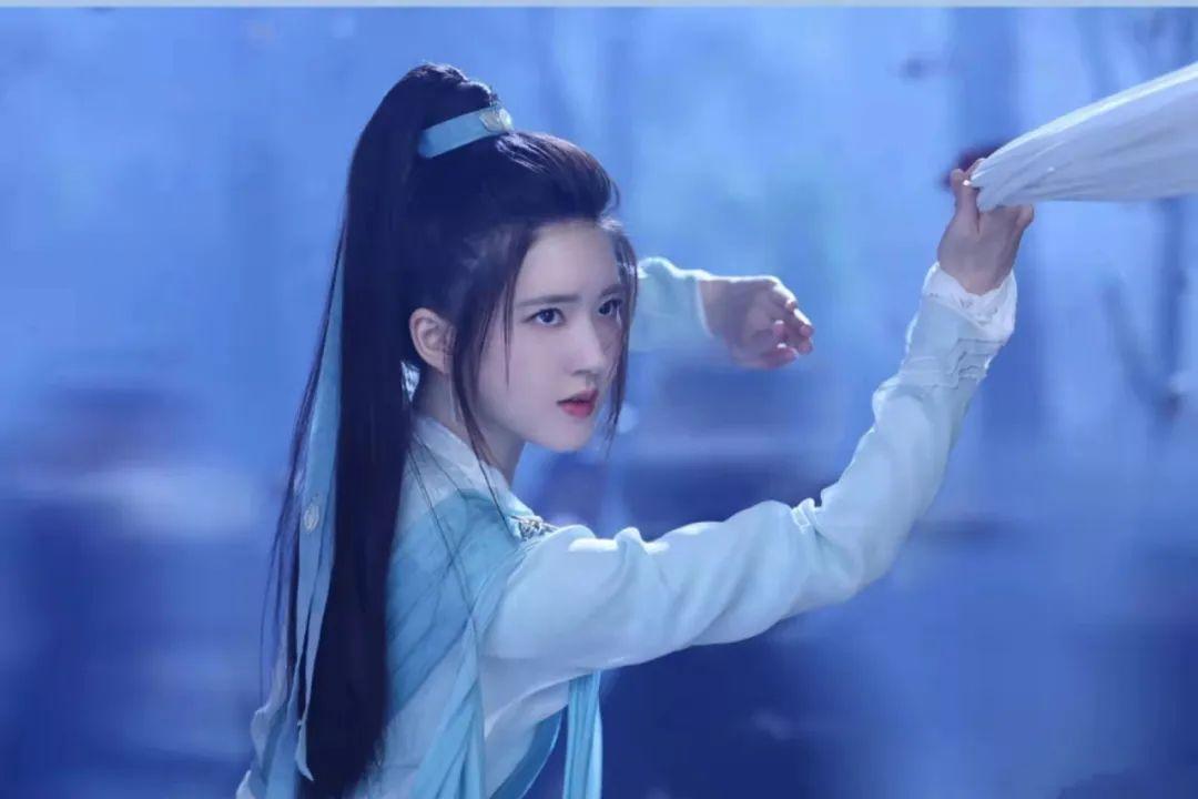 且试天下好看吗？（且试天下白风夕什么时候恢复身份）