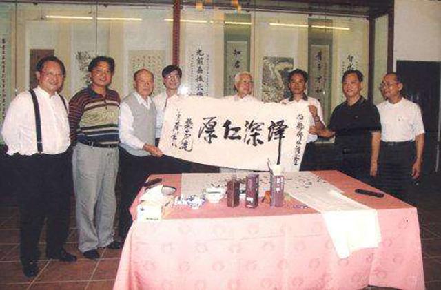 06年著名风水大师，用一句“你亡妻死得惨”，就收了李嘉诚200万